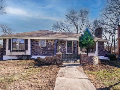 8917 E 88th Ter, Kansas City, MO, 64138