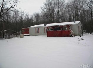 15150 Hemlock Rd, Chesaning, MI 48616