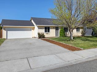 4780 Thrush Ln, West Richland, WA