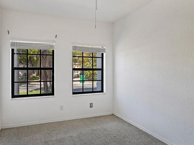 3471 NW 112th Ave — Photo 28
