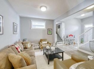 61 Sage Meadows Grn NW, Calgary, AB T3P 0X4
