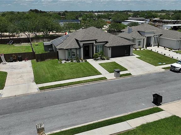 5th image of 706 Tres Marias St