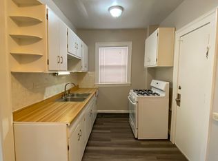 13614-13702 Detroit Rd, Lakewood, OH 44107