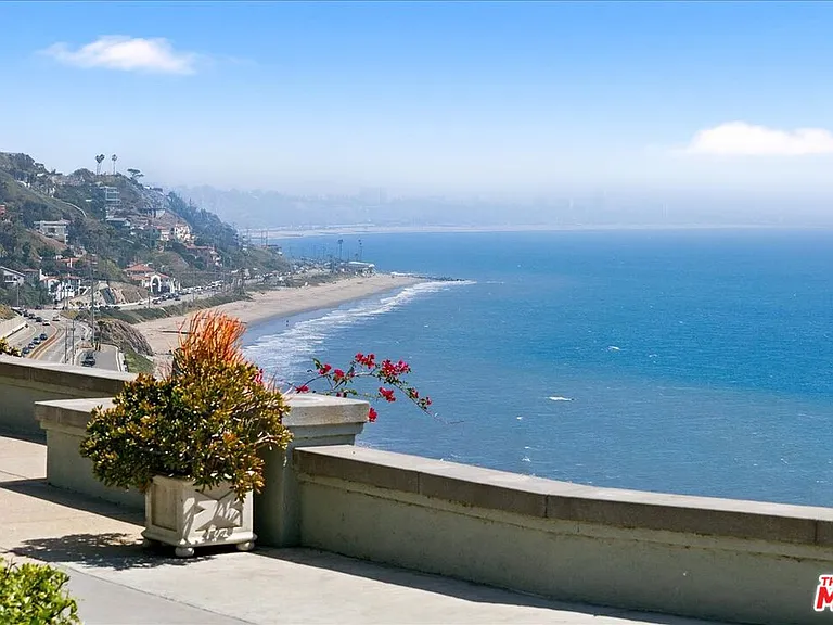 18244 Coastline Dr — Photo 26