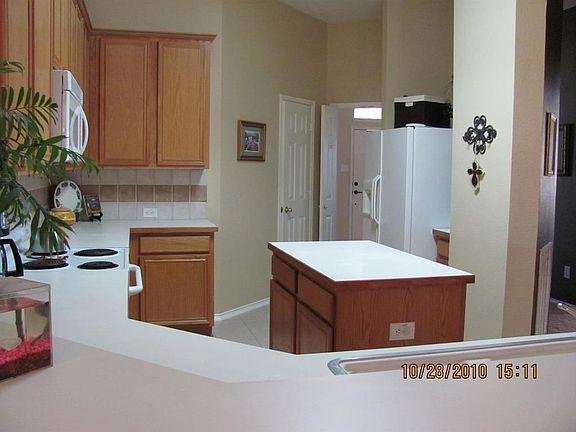 3rd image of 3400 Timberland Dr