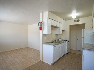 1916 Ridgecrest Dr SE APT D, Albuquerque, NM 87108