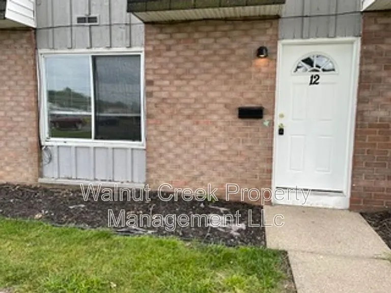5520 Beavercrest Dr #12 — Photo 40