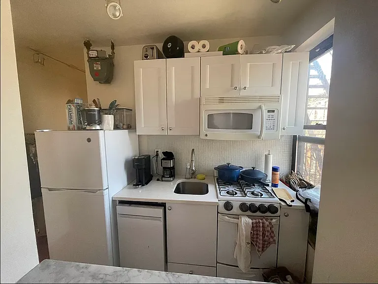 55 Barrow St #5 — Photo 5