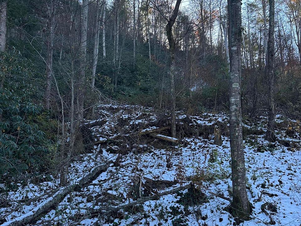 2nd image of Old Highway Rd