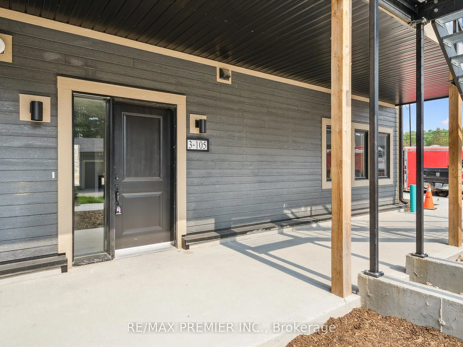 2 bed, $3,300 — Photo 4