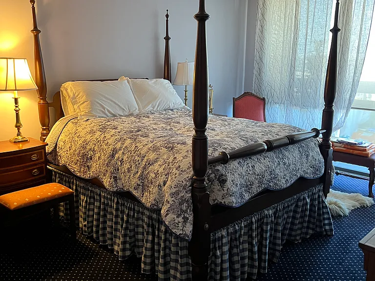 400 Madison St #1008 — Photo 8