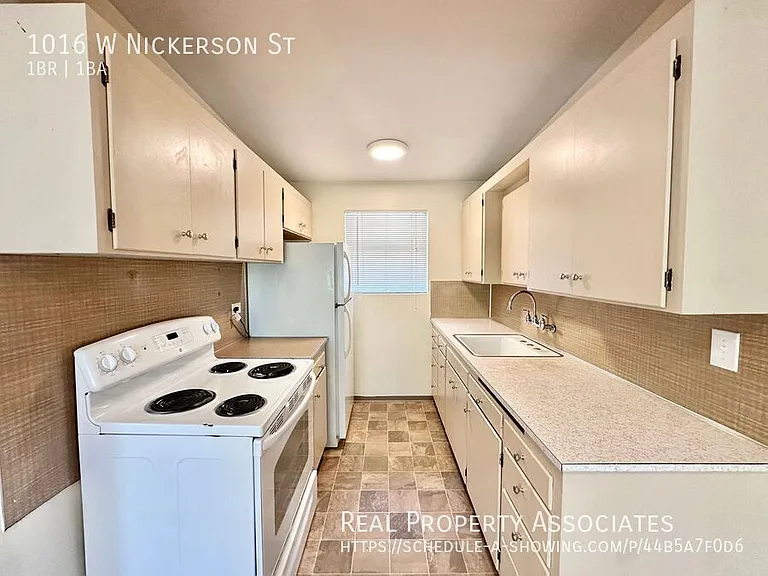 1016 W Nickerson St — Photo 9
