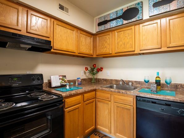 Monarch Crossing Apartment Homes | 13302B Garden State Dr, Newport News, VA