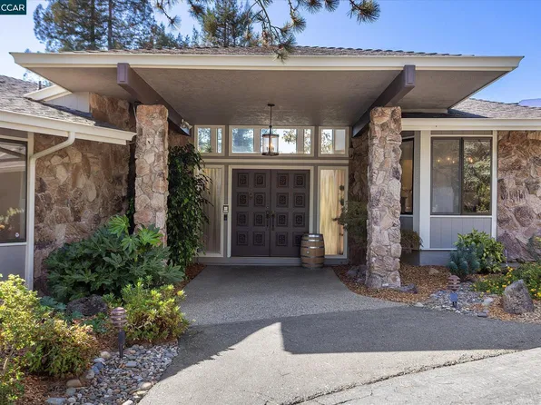 4572 Ewing Rd, Castro Valley, CA 94546