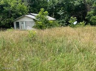 1515 & 1517 Cunningham Rd, Knoxville, TN 37918