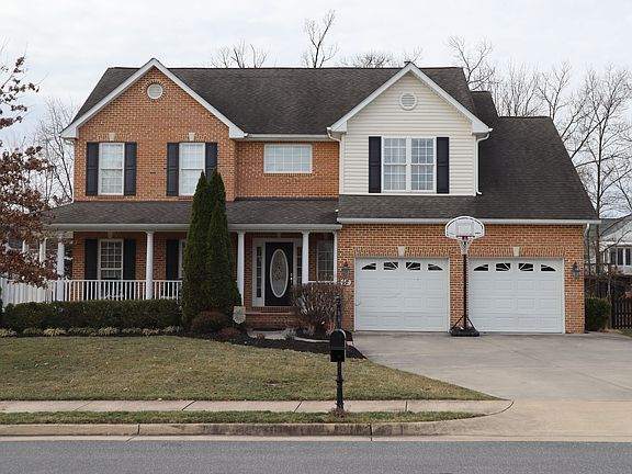 2nd image of 110 Chardonnay Dr