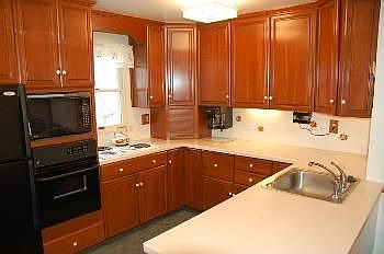 2nd image of 8 Mallboro Dr