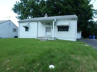 753 Rue Saint Charles St, Florissant, MO 63031