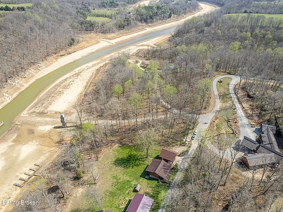 3rd image of 3526 Lewis School Rd