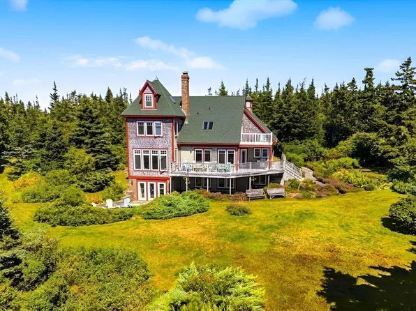 20 Pierce Point Rd, Queens, NS B0T 1K0