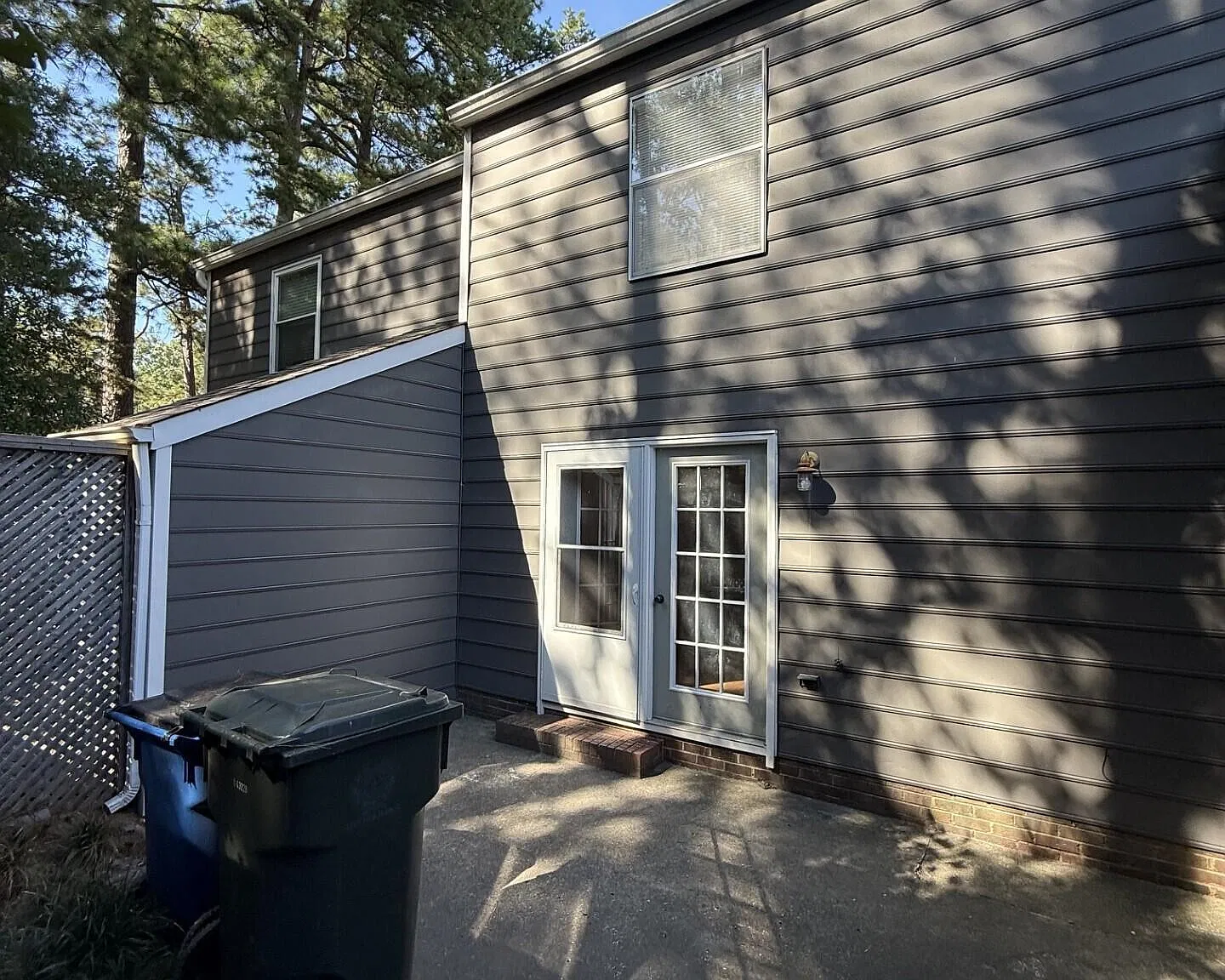 3 bed, 2.5 bath, 1366 sqft, $1,495 — Photo 3