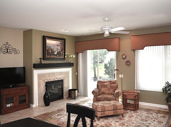 3rd image of 12789 Highland Ln