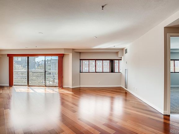 5th image of 100 Park Ave W APT 307