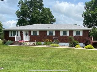 617 Arrowhead Dr, Ashland, KY