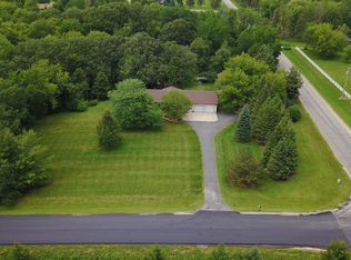 5955 Meadow Dr SE, Rochester, MN 55904