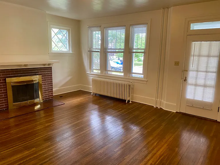 808 Hamilton Blvd — Photo 2