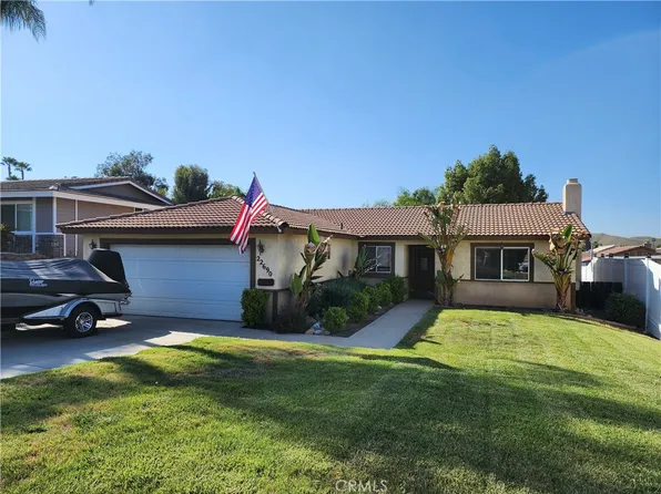 22690 Canyon Lake Dr N, Quail Valley, CA 92587