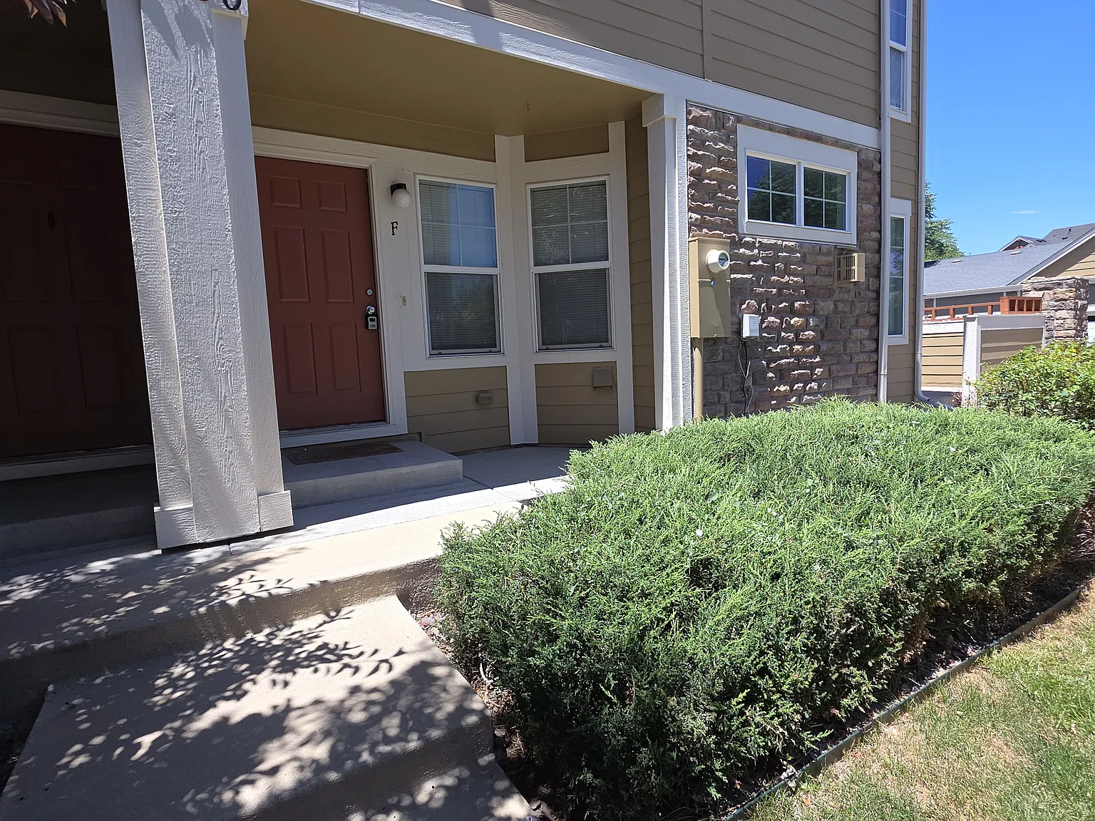 12850 Jasmine St — Photo 2