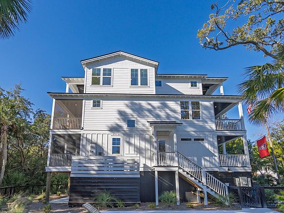 5th image of 42 Battery Park Rd