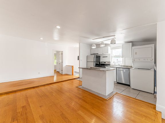 5th image of 5-50 50th Ave #2