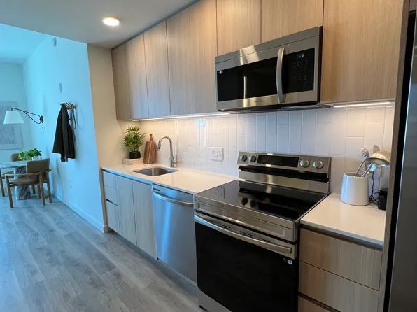 119 NW 29th St, Miami, FL