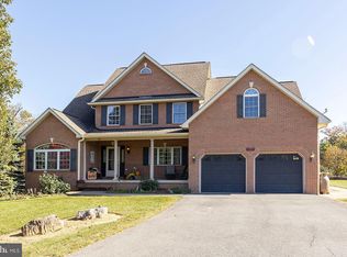 108 Orndoff Dr, Clear Brook, VA 22624