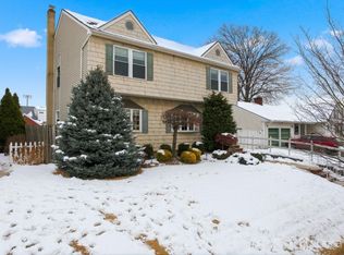 90 Coolidge Ave, Carteret, NJ 07008