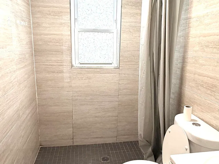 79 Longdale St #1 — Photo 8