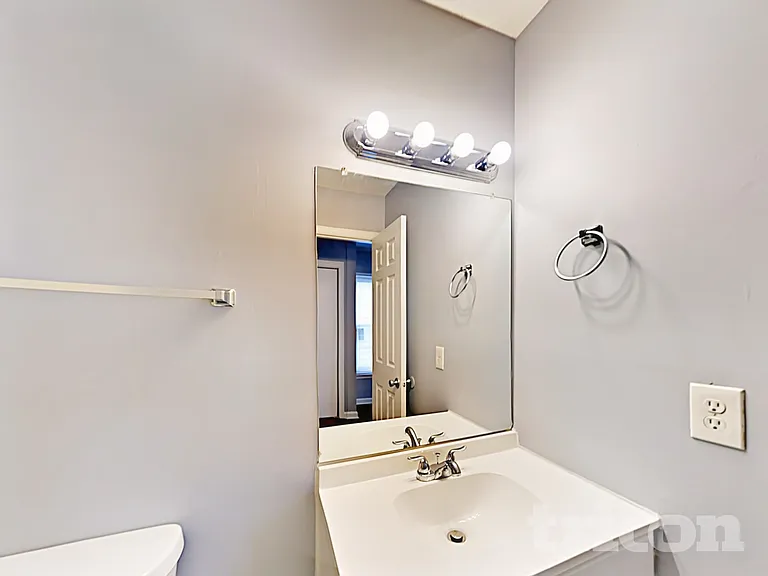 709 Quail Hills Dr — Photo 7