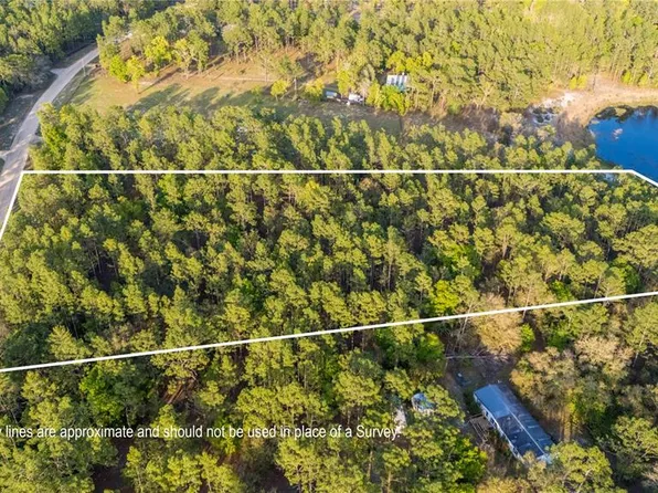 235 Cue Lake Dr #4, Hawthorne, FL 32640