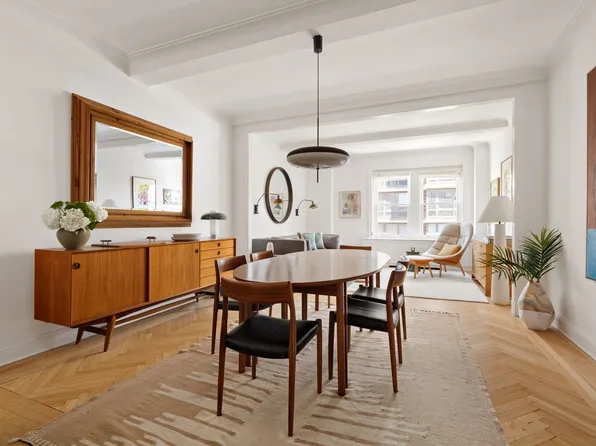 250 West 94th Street image 2 of 22