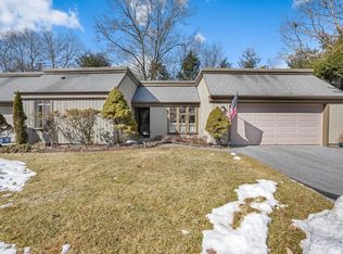 2 Heritage Crst #D, Southbury, CT 06488
