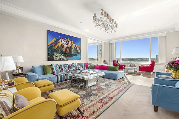 Living room, photo 1