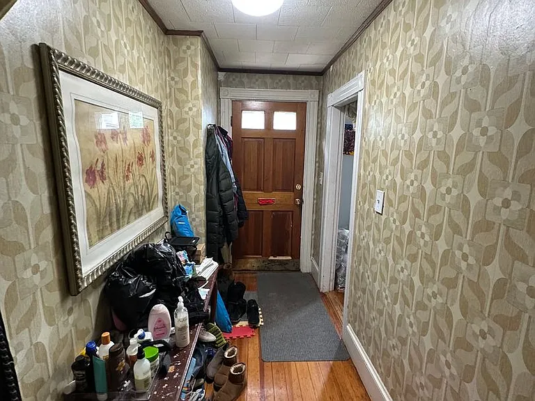 10-12 Philbrick St — Photo 18