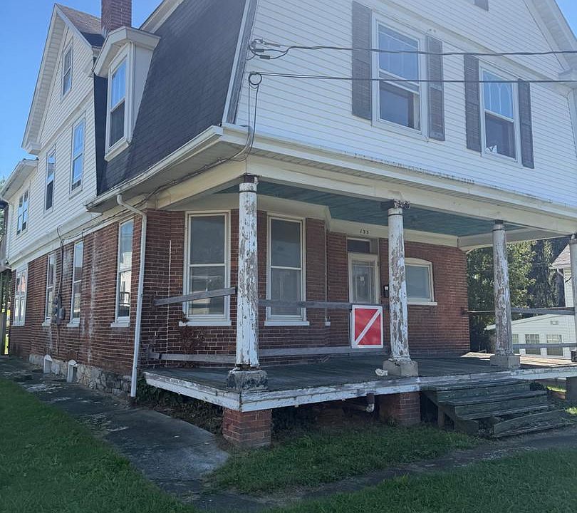1st image of 133 N Franklin St