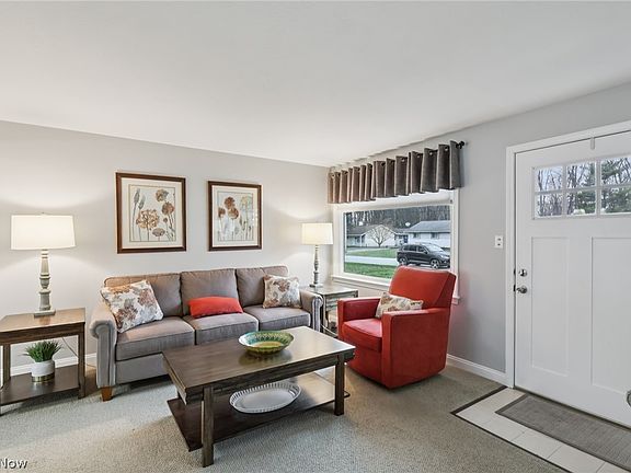 5th image of 6168 Thistlewood Dr
