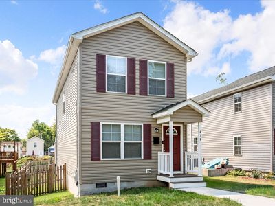 418 S Charles St, Charles Town, WV, 25414