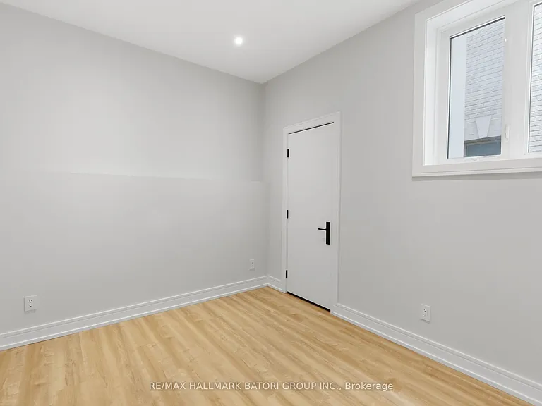 68 Lynnhaven Rd — Photo 46