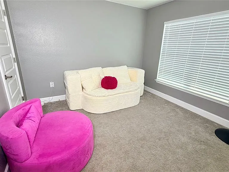 4015 Tullamore Ln — Photo 34