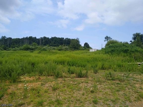 5th image of 6 Forest View Dr